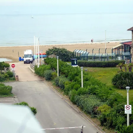 Les Planches.1 *